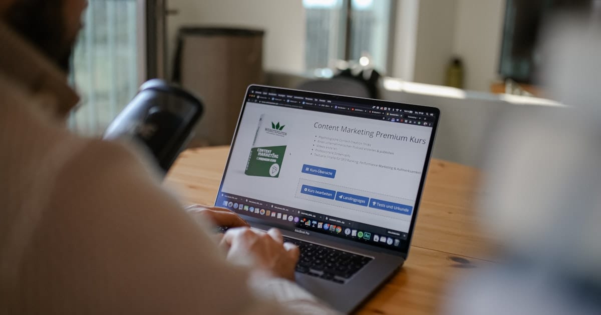 Creating a Compelling Home Page